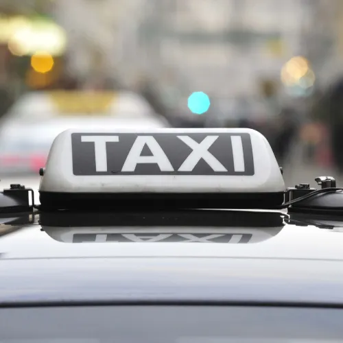chauffeur taxi seine et marne lumineux